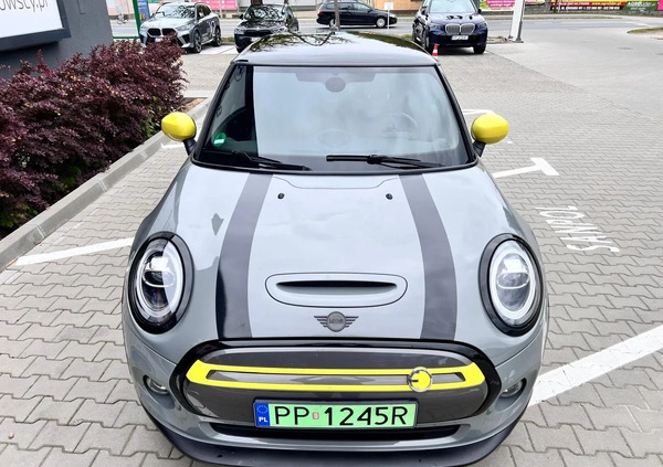 MINI Cooper cena 72900 przebieg: 61500, rok produkcji 2020 z Piła małe 436